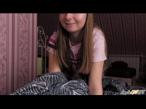 ❤️ Blondie sugit eam BFF est penitus et accipit Cum in ore suo Sex video at porn la.porno-filmy.ru